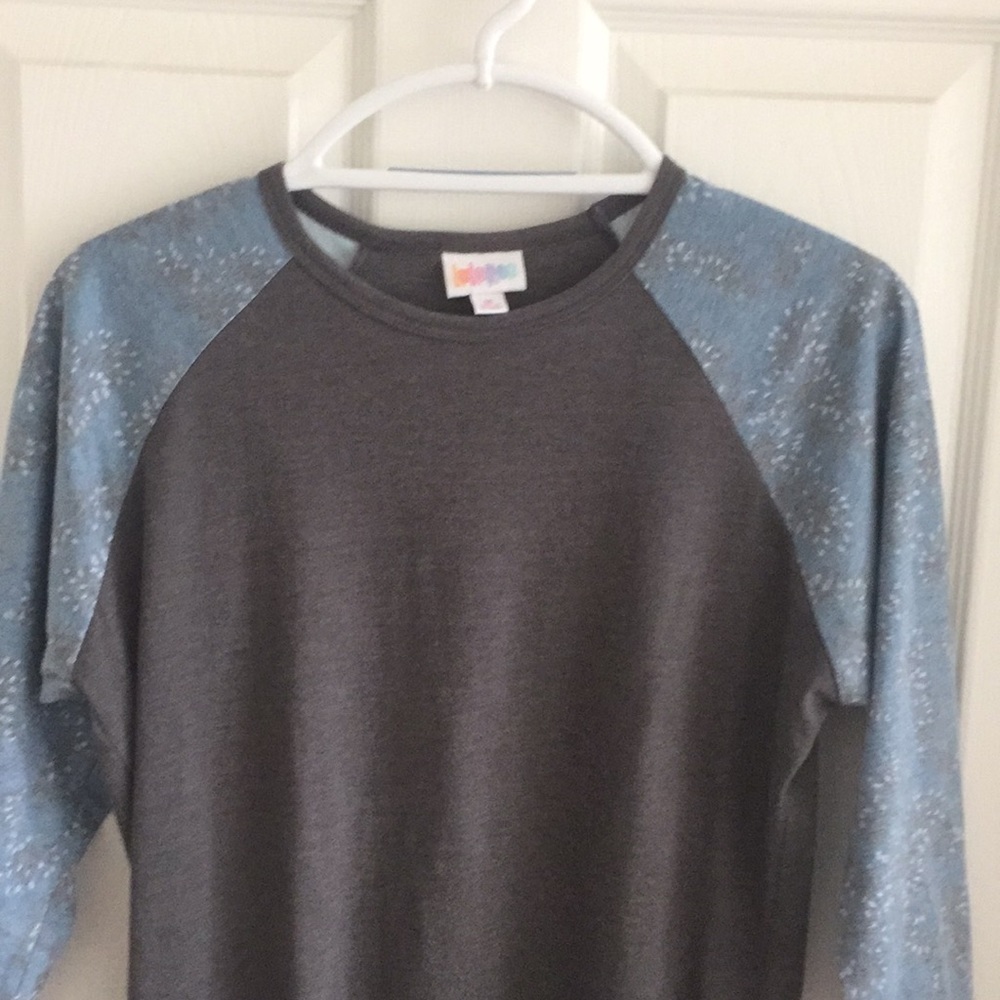 Medium lularoe Randy - Picture 3 of 4